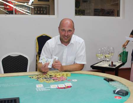 Pokersieger am Pokertisch